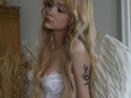 beautiful-students-260924-260924-079