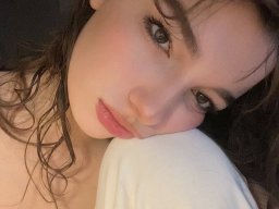 beautiful-students-260924-260924-079