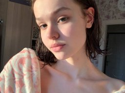 beautiful-students-260924-260924-079