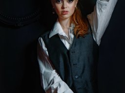 beautiful-students-260924-260924-080