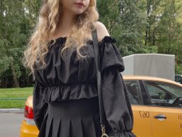beautiful-students-260924-260924-080