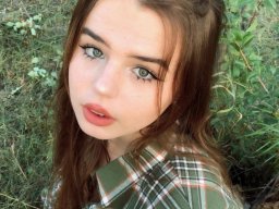 beautiful-students-260924-260924-080