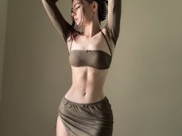 beautiful-students-260924-260924-080
