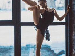 beautiful-students-260924-260924-080