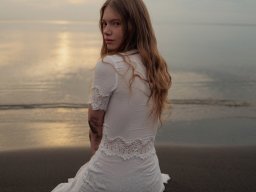 beautiful-students-260924-260924-080