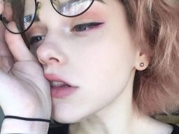 beautiful-students-260924-260924-080