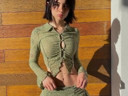 beautiful-students-260924-260924-080