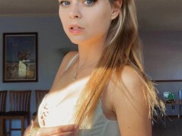 beautiful-students-260924-260924-080