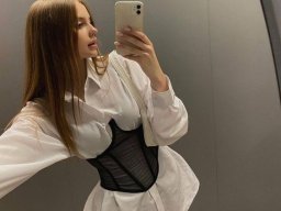 beautiful-students-260924-260924-080