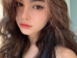 beautiful-students-260924-260924-080