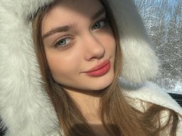 beautiful-students-260924-260924-080