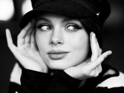 beautiful-students-260924-260924-081