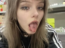 beautiful-students-260924-260924-081