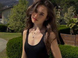 beautiful-students-260924-260924-081