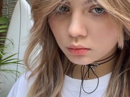 beautiful-students-260924-260924-081