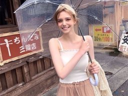beautiful-students-260924-260924-081