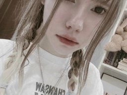 beautiful-students-260924-260924-081