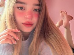 beautiful-students-260924-260924-081