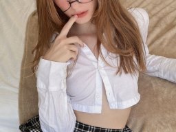 beautiful-students-260924-260924-081