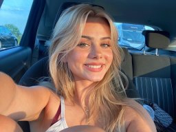 beautiful-students-260924-260924-082