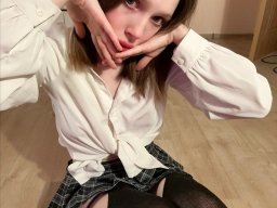 beautiful-students-260924-260924-082
