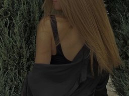 beautiful-students-260924-260924-082