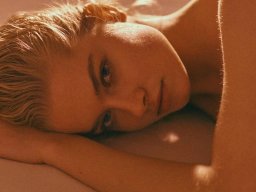 beautiful-students-260924-260924-082