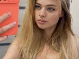 beautiful-students-260924-260924-082