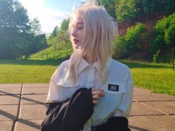 beautiful-students-260924-260924-082