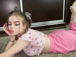 beautiful-students-260924-260924-082