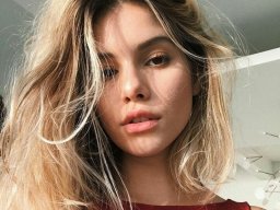 beautiful-students-260924-260924-082