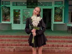 beautiful-students-260924-260924-082