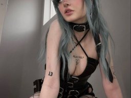 beautiful-students-260924-260924-082