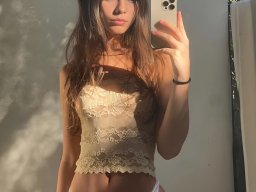 beautiful-students-260924-260924-082