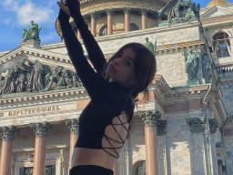 beautiful-students-260924-260924-082