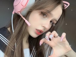 beautiful-students-260924-260924-082