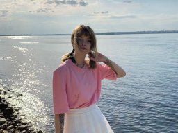 beautiful-students-260924-260924-082