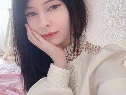 beautiful-students-260924-260924-083