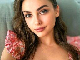 beautiful-students-260924-260924-083