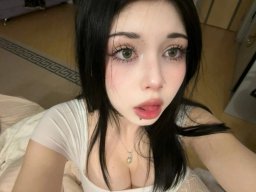 beautiful-students-260924-260924-083