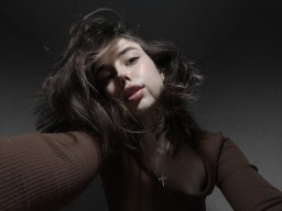 beautiful-students-260924-260924-083