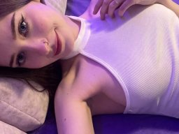 beautiful-students-260924-260924-083
