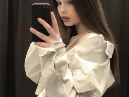 beautiful-students-260924-260924-083