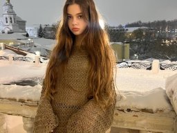 beautiful-students-260924-260924-083