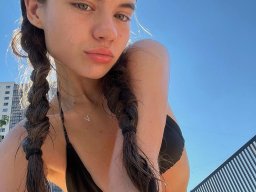 beautiful-students-260924-260924-083