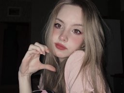 beautiful-students-260924-260924-083