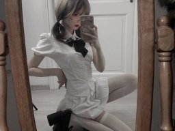 beautiful-students-260924-260924-083