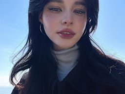 beautiful-students-260924-260924-084