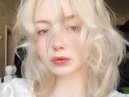 beautiful-students-260924-260924-084