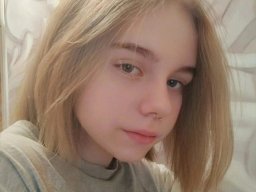 beautiful-students-260924-260924-084